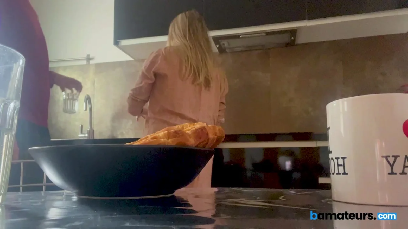 Preview of bAmateurs Amateur Kitchen Fuck XXX